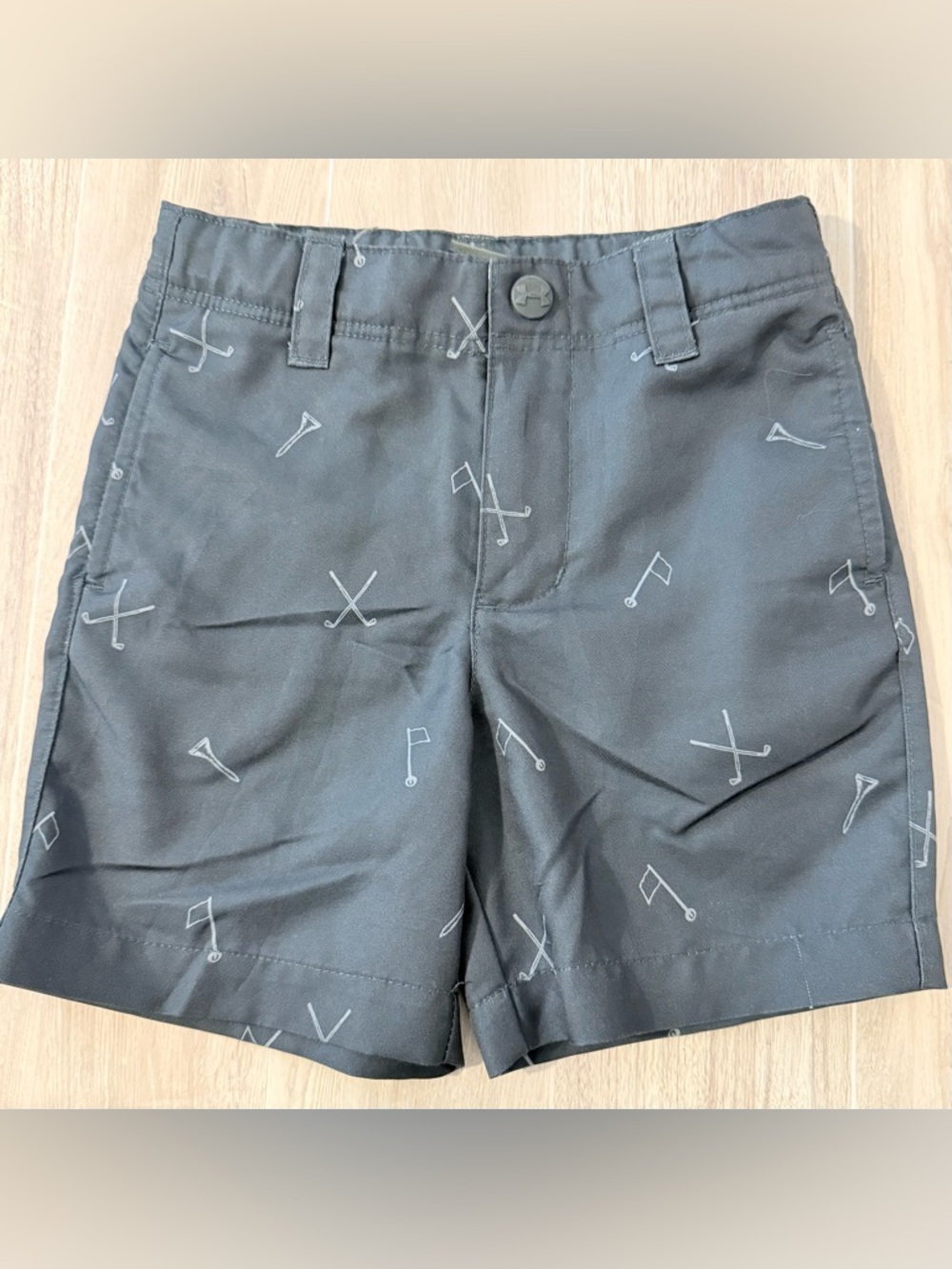 Under Armour Boys Allover Golf Print Performance Shorts Size 18M Gray